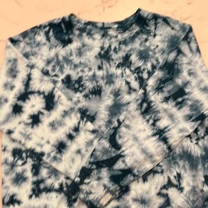 Athleta Sundown tie dye sweatshirt
